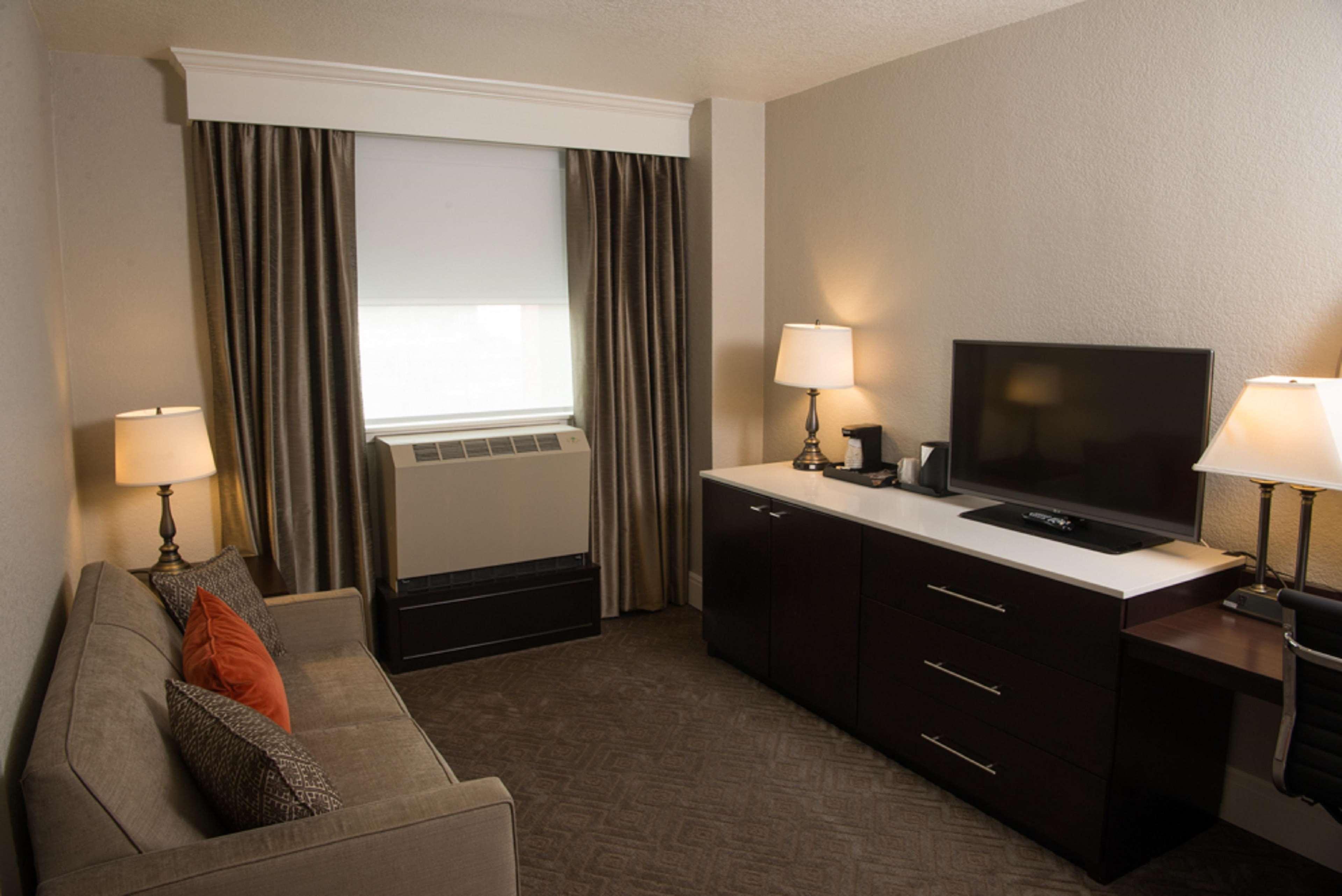 Hotel Alex Johnson Rapid City, Curio Collection By Hilton Exteriör bild