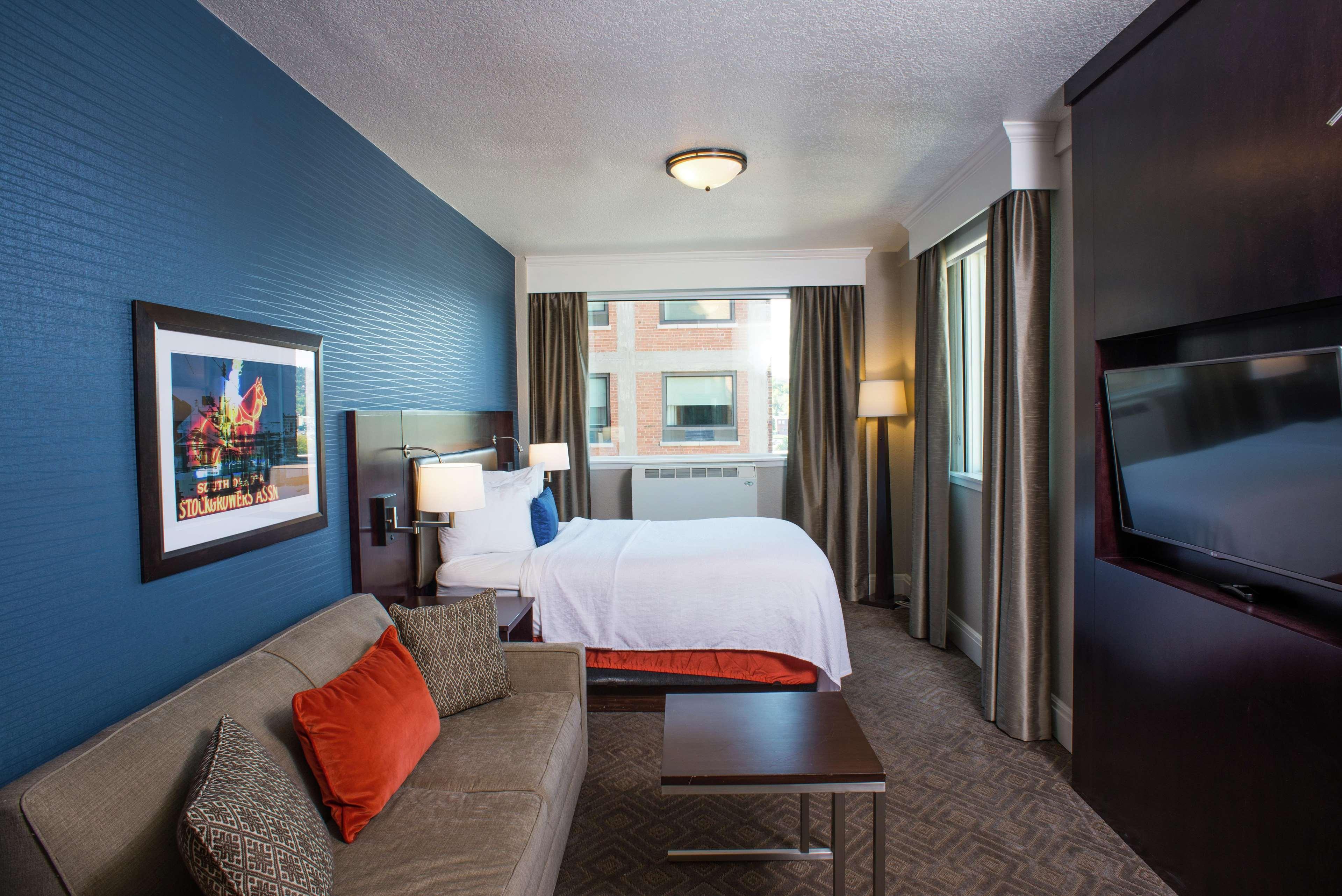 Hotel Alex Johnson Rapid City, Curio Collection By Hilton Exteriör bild