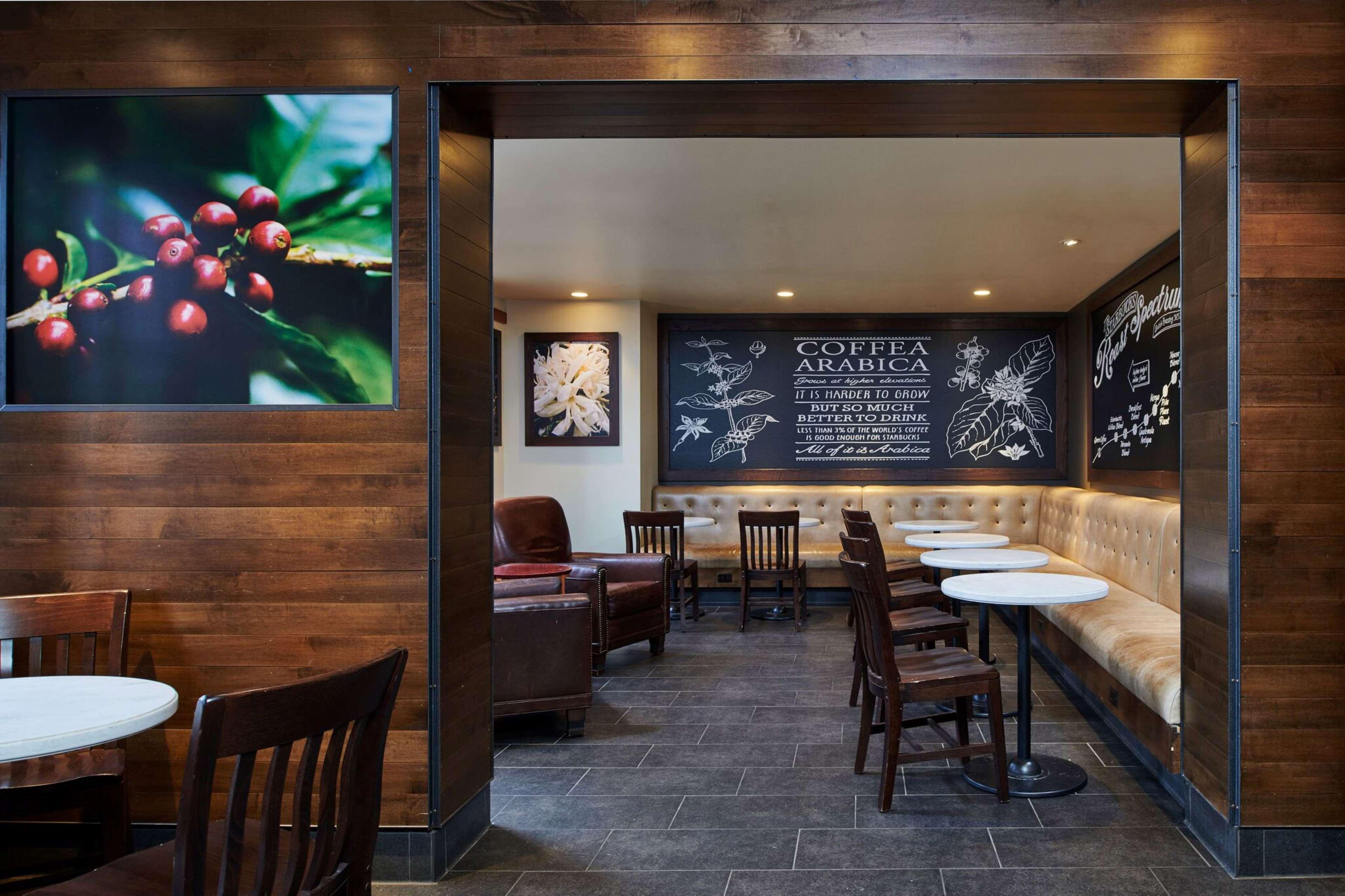 Hotel Alex Johnson Rapid City, Curio Collection By Hilton Exteriör bild