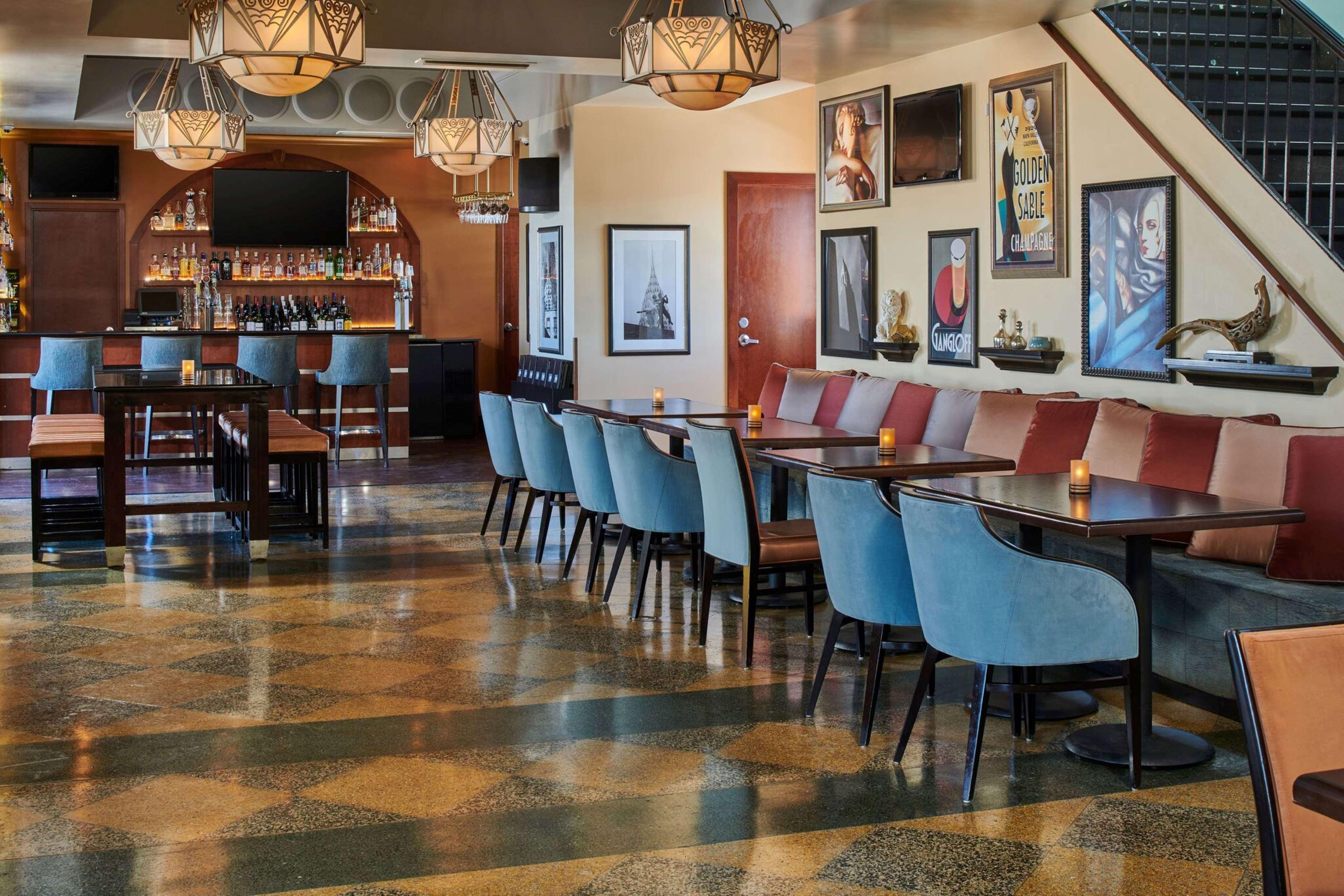 Hotel Alex Johnson Rapid City, Curio Collection By Hilton Exteriör bild