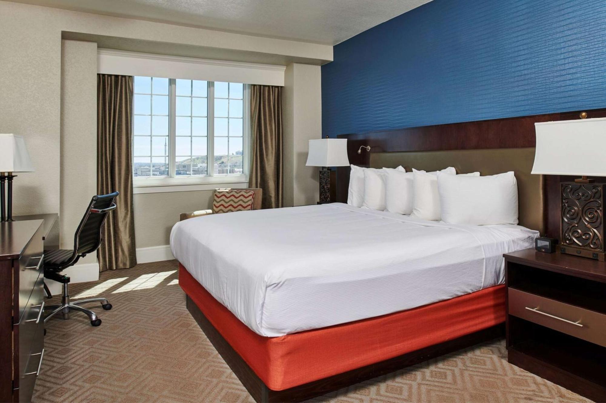 Hotel Alex Johnson Rapid City, Curio Collection By Hilton Exteriör bild